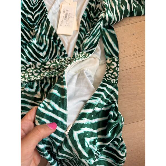 ROCOCO SAND -NWT- Irene Green Animal Print Peplum Blouse | Small - Picture 9 of 10